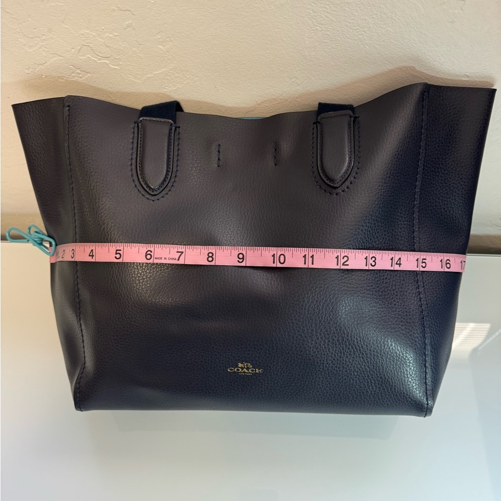 Coach Derby navy pebbled leather tote w/ snap closure - Picture 10 of 12